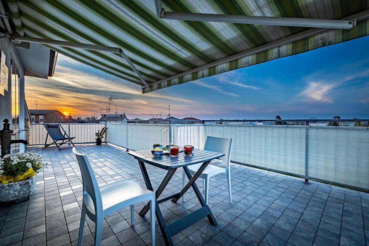 Apartament Il Terrazzo Sul Tramonto Bastiglia Zewnętrze zdjęcie
