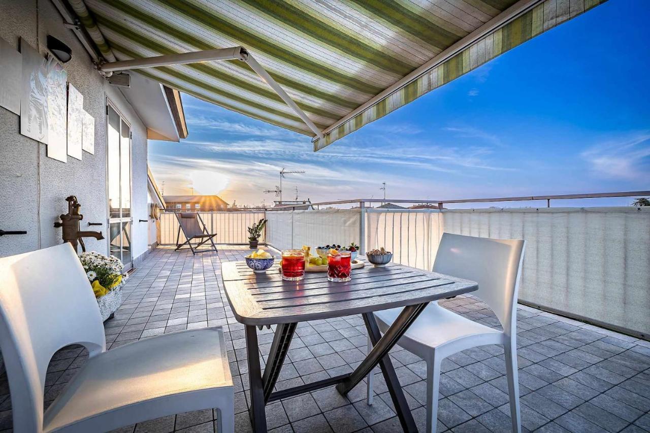 Apartament Il Terrazzo Sul Tramonto Bastiglia Zewnętrze zdjęcie